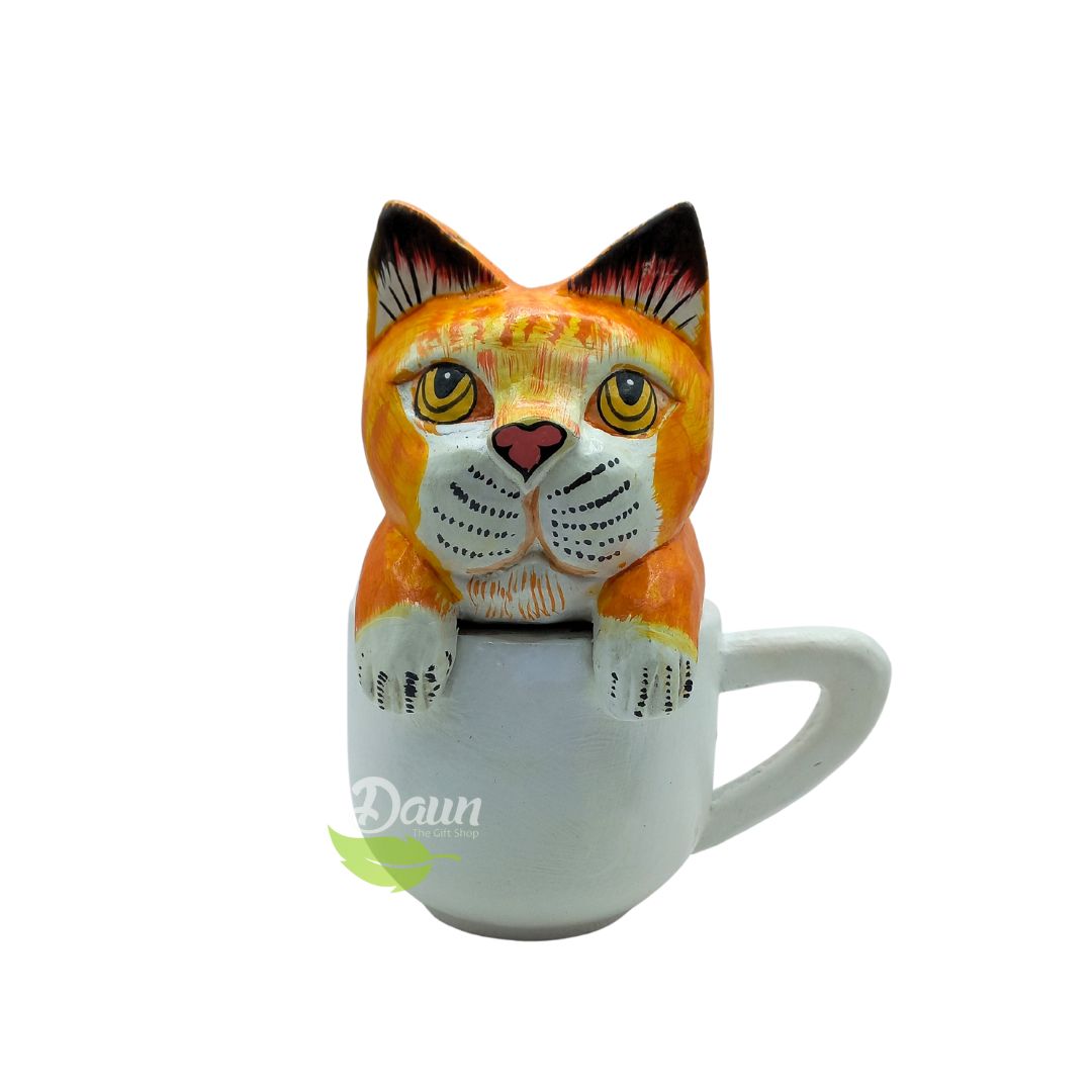 Cat in Cup Front View (2)